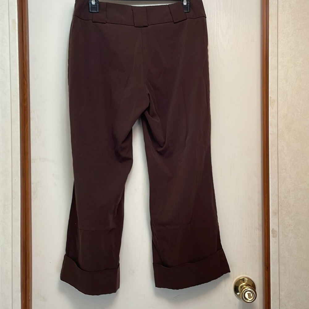 Women’s size 9/10 low rise, brown, office, where gauchos wide leg.